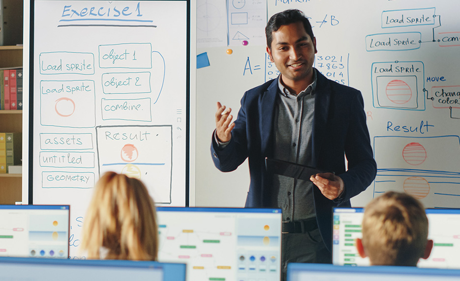 Teaching Smarter With SMART Boards (Self-Guided)