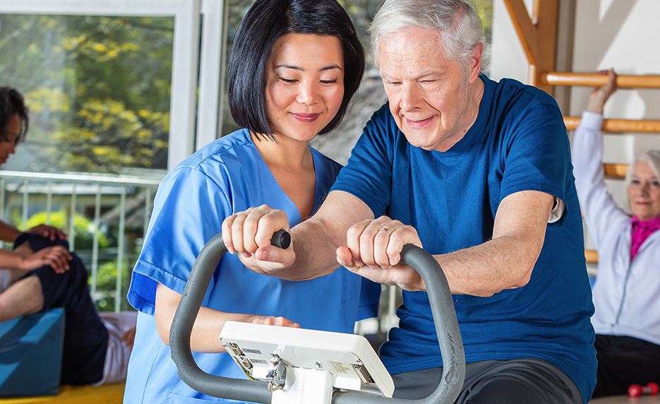 Become a Physical Therapy Aide (Self-Guided)